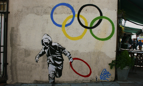 Looting the Olympic rings